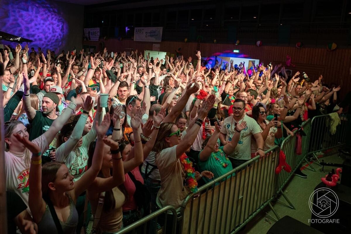 Malle Party Gruppenshirt - Mallorca Outfit Damen Herren