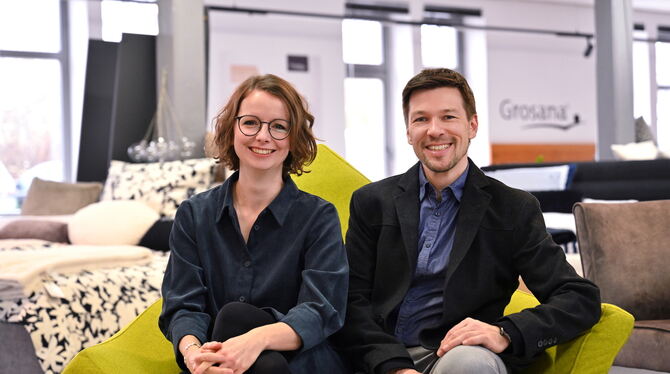 Die Geschäftsführer der Schwäbischen Matratzenmanufaktur Groll Nicola Gerold und Andreas Schwenk.