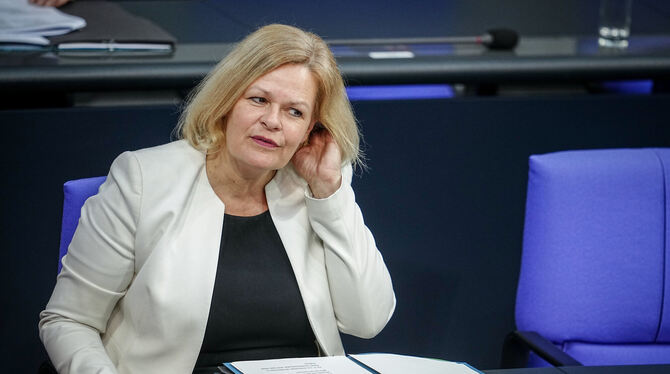 Nancy Faeser (SPD), Bundesministerin für Inneres und Heimat, hätte sich eine Vorratsdatenspeicherung gewünscht. Nun hat sie sic
