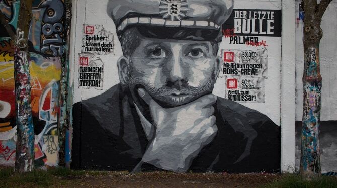 Palmer Graffiti Graffiti beim städtischen Bauhof in der Tübinger Weststadt. Dort darf man ganz legal sprühen.