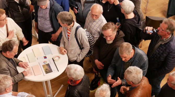 Engagierte und teilweise hochemotionale Diskussionen bei der Bürgerinformation zum Mobilitätskonzept der Stadt Bad Urach in der