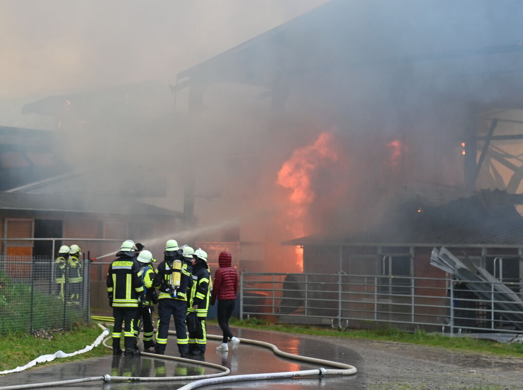 Grossbrand Ofterdingen FOTO MEYER_0540