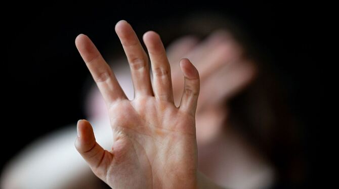 Illustration zur häuslichen Gewalt Illustration zur häuslichen Gewalt