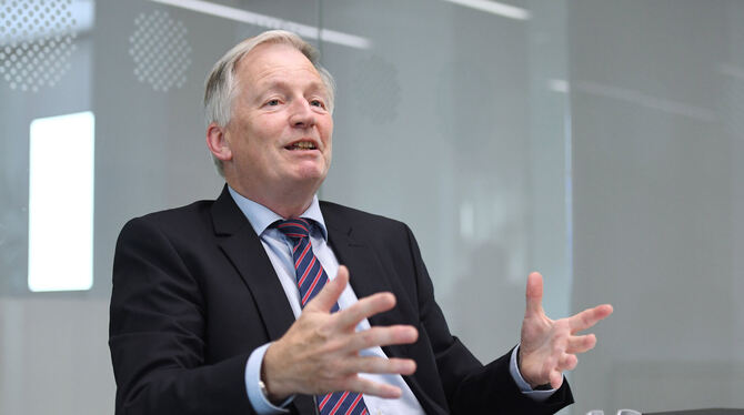 Christoph Dahl blickt hochzufrieden auf seine Zeit als Geschäftsführer der Baden-Württemberg Stiftung zurück. FOTO: DPA Christoph Dahl blickt hochzufrieden auf seine Zeit als Geschäftsführer der Baden-Württemberg Stiftung zurück. FOTO: DPA