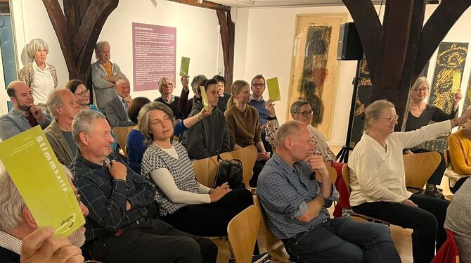 Mehr als 20.000 Euro verteilte das Reutlinger Spendenparlament im Spendhaus an neun Projekte.