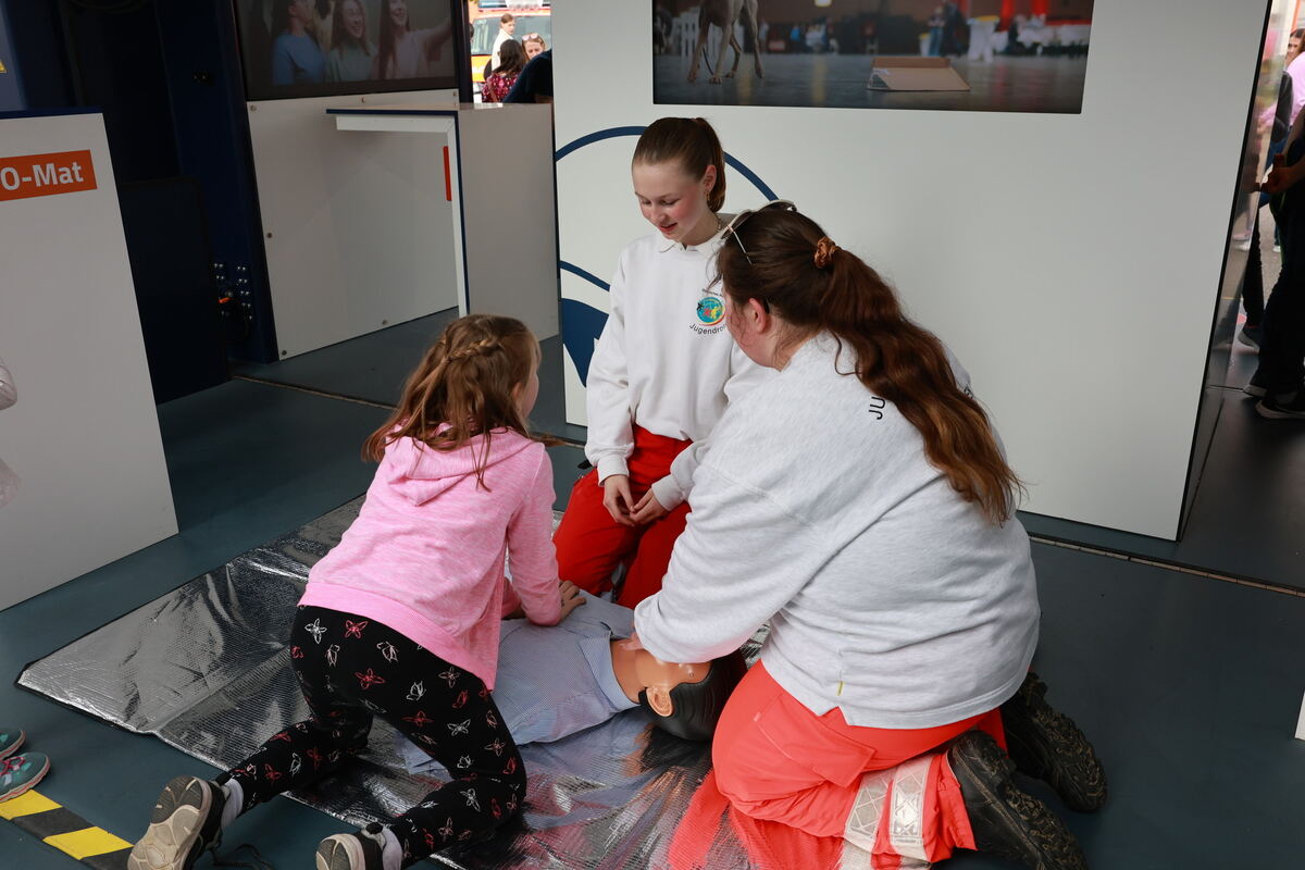 Feuerwehr_Rt_Nacht-offen_040524__06