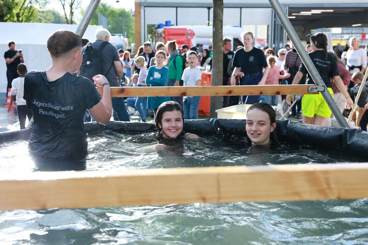 Feuerwehr_Rt_Nacht-offen_040524__15