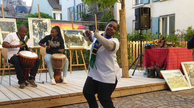 Kulturnacht Aus Tübingens Partnerstadt: Tanz vom Kilimanjaro.