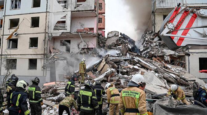 Hochhaus in Belgorod bei Angriff getroffen Hochhaus in Belgorod bei Angriff getroffen