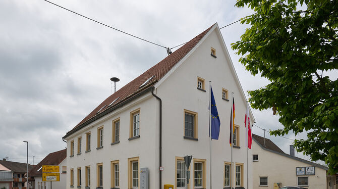 Aus 14 Bewerbern konnten die Pfronstetter die künftigen zwölf Mitglieder des Gemeinderats bestimmen.