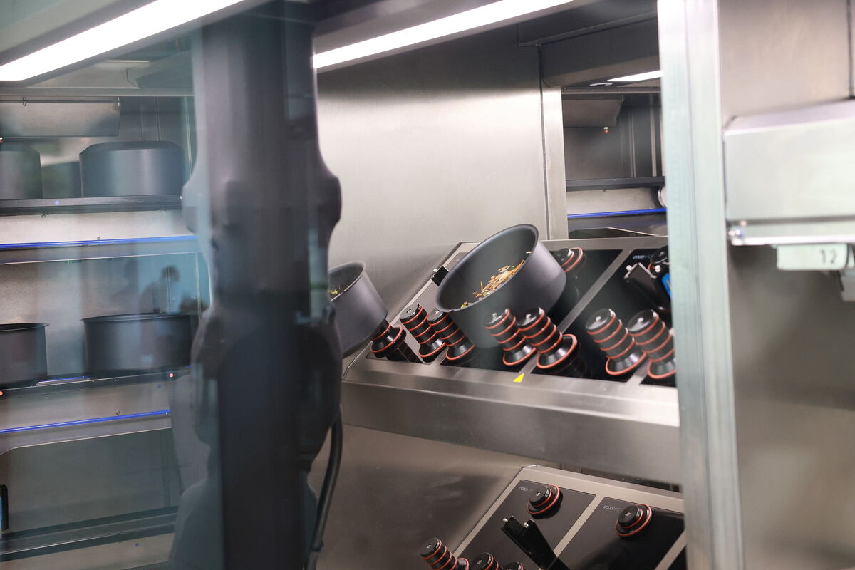 Roboter_Koch_Tübingen_100624__05