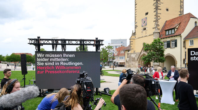 Kampagne Großes Medieninteresse gab es zur Auflösung des Rätsels um die Schmähkampagne vergangene Woche.