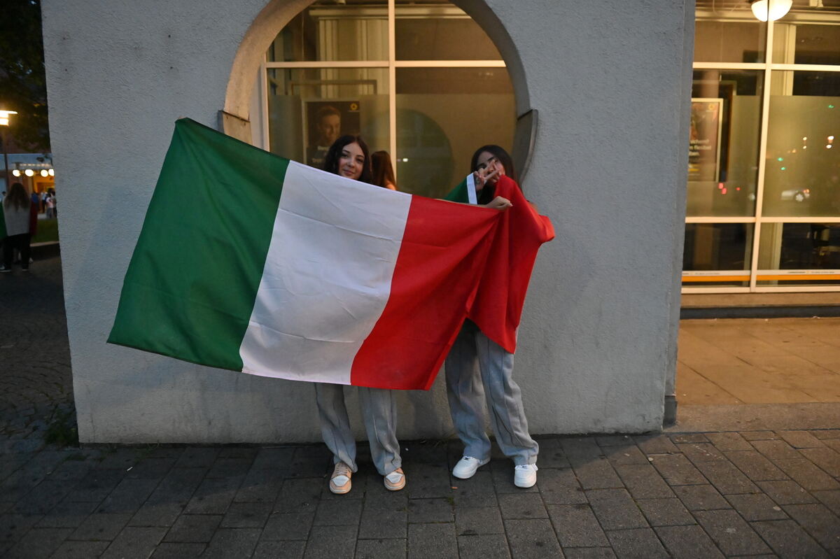 Bild  FOTO JÜRGEN MEYER Public Viewing Reutlingen_32