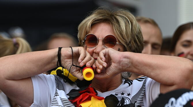 Public Viewing in Reutlingen Spannender als dieses Viertelfinale geht's nicht.