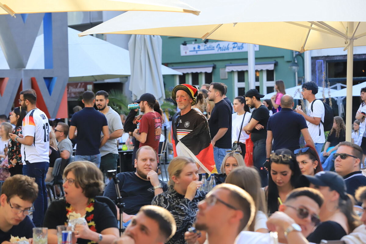 EM_Viertelfinale_Public_RT_D vs Esp__38