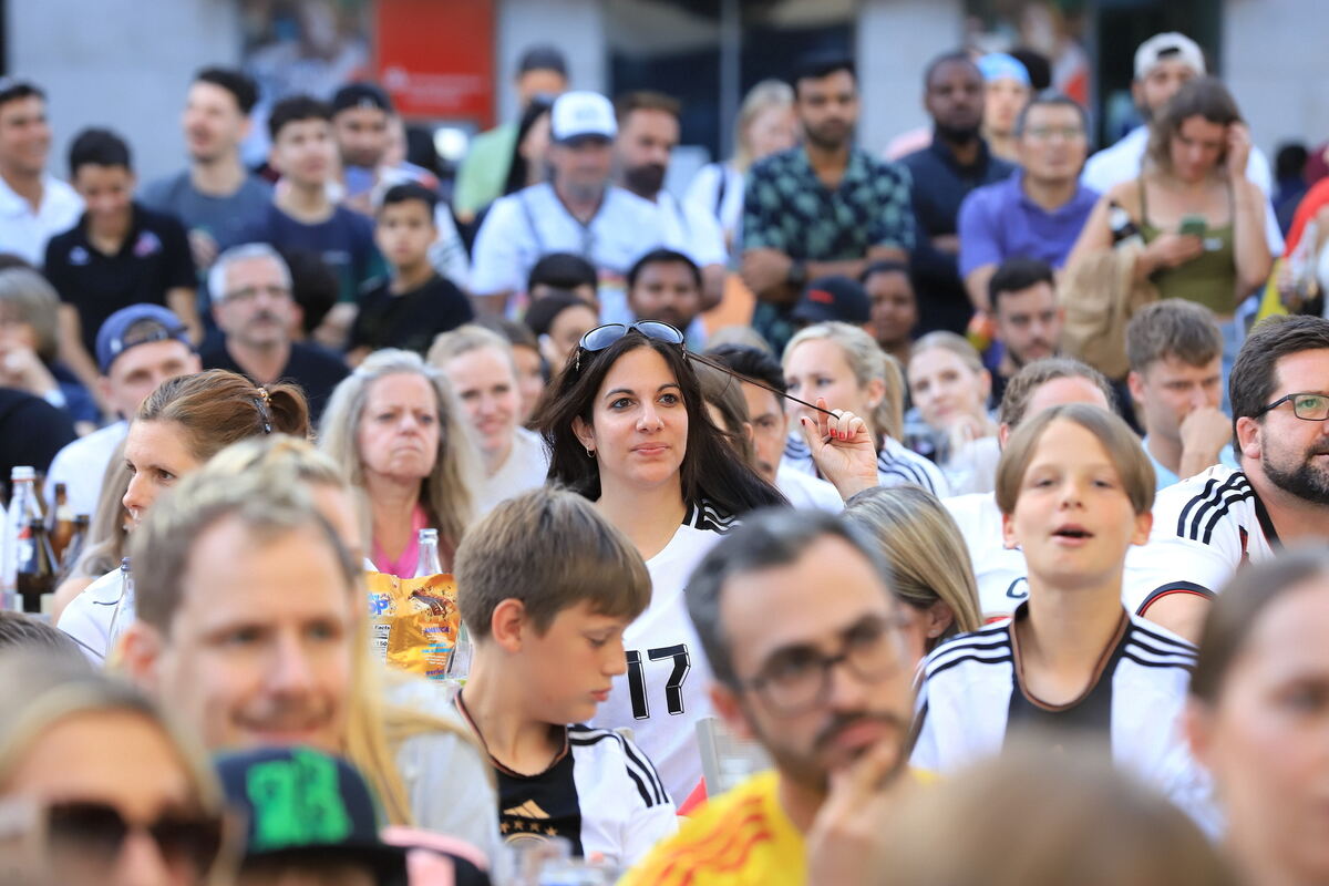 EM_Viertelfinale_Public_RT_D vs Esp__50