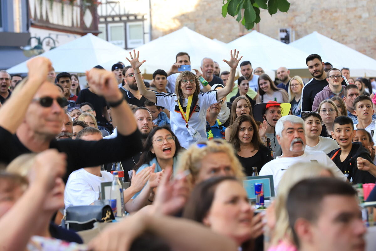 EM_Viertelfinale_Public_RT_D vs Esp__53