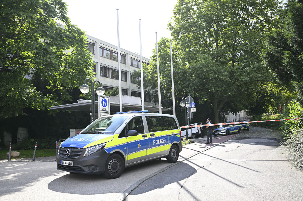 rathaus_bedrohnungslage_pieth_9