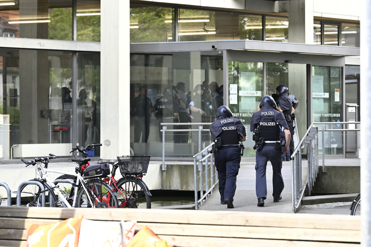 rathaus_bedrohnungslage_pieth_2