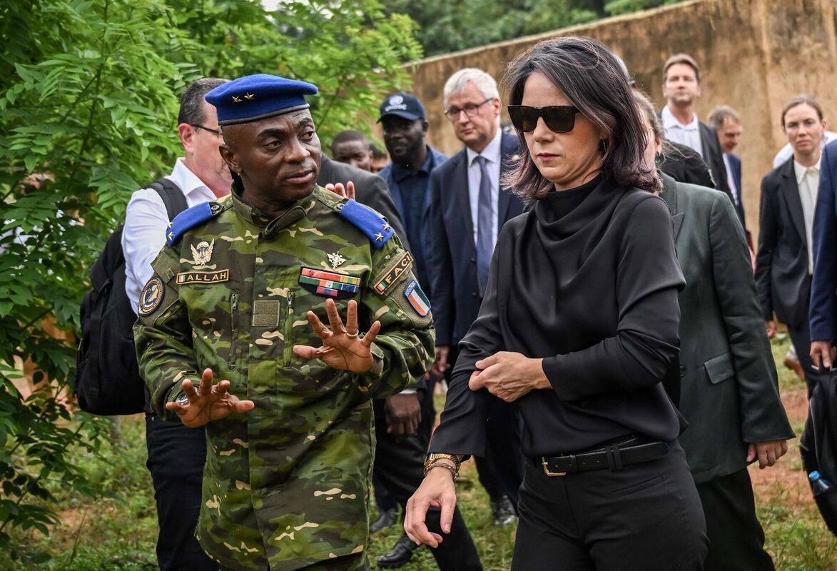 Außenministerin Baerbock besucht die Elfenbeinküste