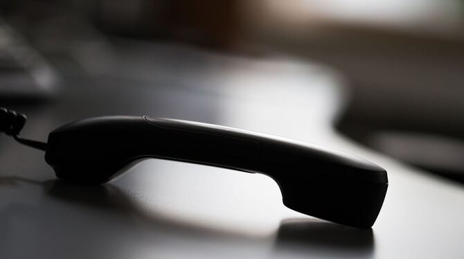 Häufig beginnt Betrug mit einem Anruf bei meist älteren Menschen.