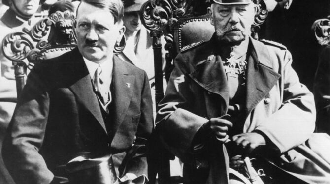 Strittige Ehrenbürger Hitler und Hindenburg
