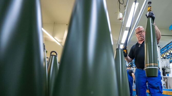 Produktion bei Rheinmetall Produktion bei Rheinmetall