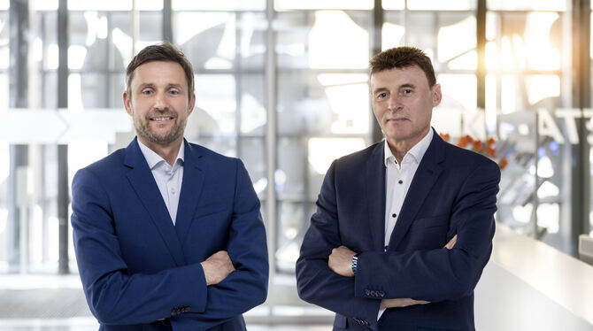 Metallindustrie Vorsitzender Martin Holder (rechts) und Gesschäftsführer Jan Vetter von der Bezirksgruppe Reutlingen des Arbeitgeberverbands Süd