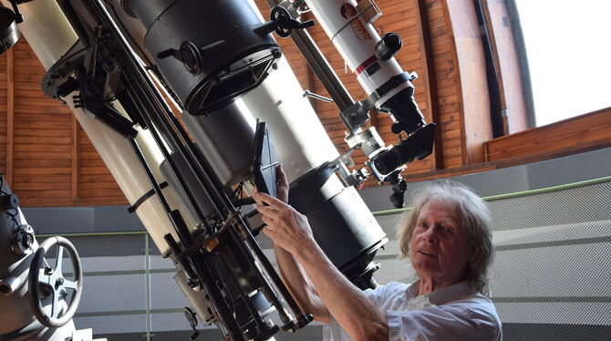 Wettlaufer Wolfgang Wettlaufer hat mit dem Tübinger Teleskop eine Supernova entdeckt