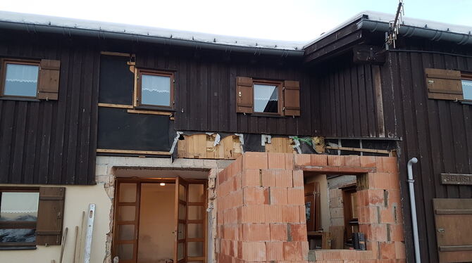 Die Tübinger Hütte hat nun einen neuen Eingang