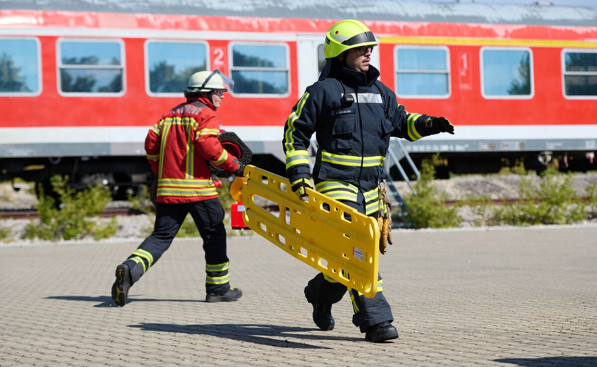 FW_RT_U╠êbung_Stetten_akM_14_08_2024_Schanz_036