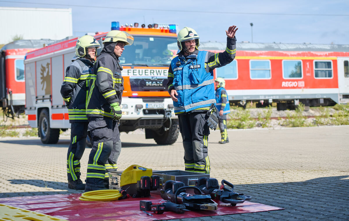 FW_RT_U╠êbung_Stetten_akM_14_08_2024_Schanz_038