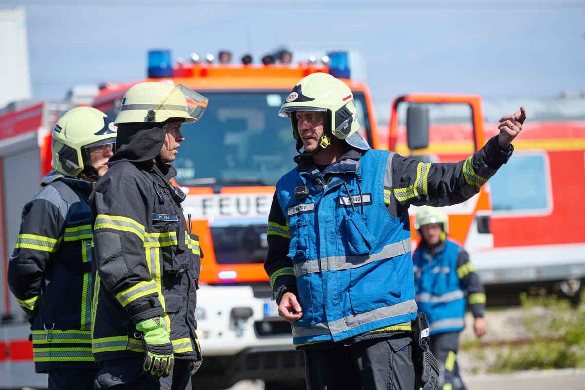 FW_RT_U╠êbung_Stetten_akM_14_08_2024_Schanz_039