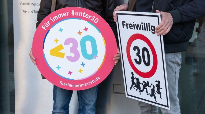 Verhandlung zur Klärung von »Freiwillig Tempo 30«-Schildern Verhandlung zur Klärung von »Freiwillig Tempo 30«-Schildern
