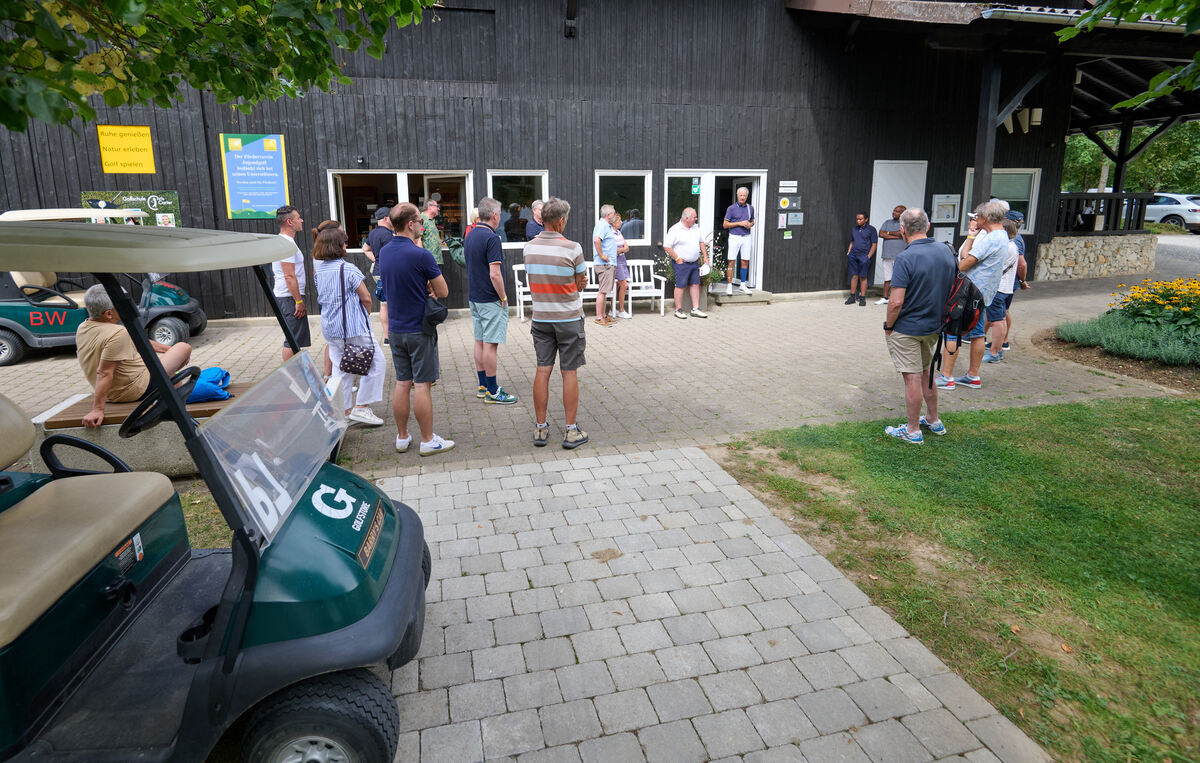 Schnuppergolf_Sonnenbu╠êhl_17_08_2024_Schanz_003