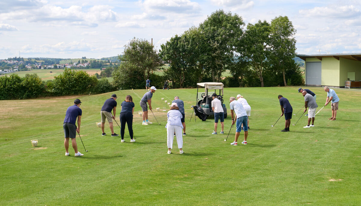 Schnuppergolf_Sonnenbu╠êhl_17_08_2024_Schanz_006