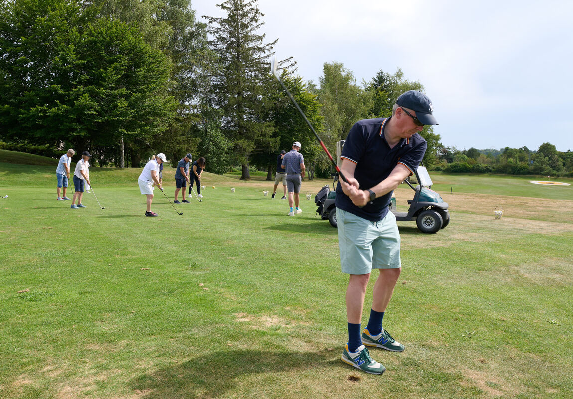 Schnuppergolf_Sonnenbu╠êhl_17_08_2024_Schanz_011