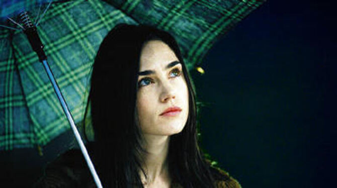 Jennifer Connelly wird im Mystery-Thriller »Dark Water« durch ein Alptraum-Szenario gescheucht.
FOTO: PR