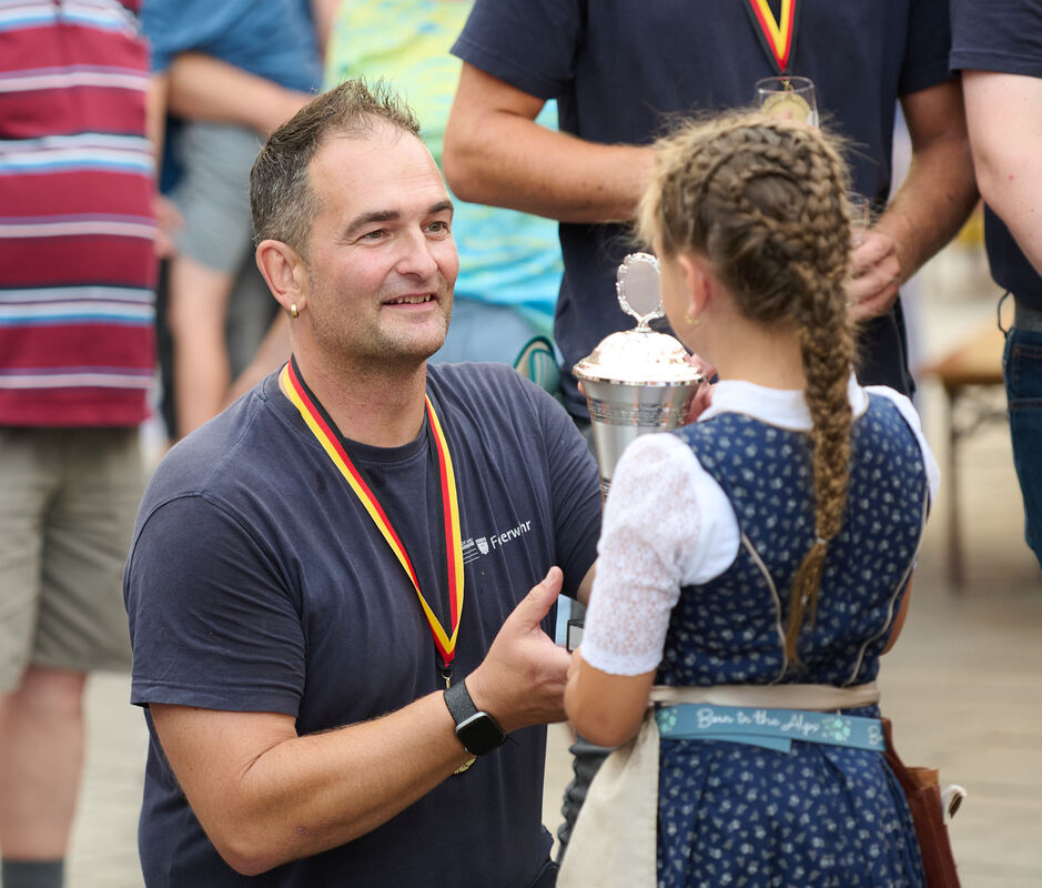 Weindorf_Fassrollen_30_08_2024_Schanz_038