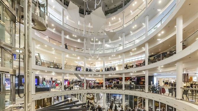 Das Kaufhaus Breuninger am Stuttgarter Marktplatz soll verkauft werden.  FOTO: HETTRICH/IMAGO