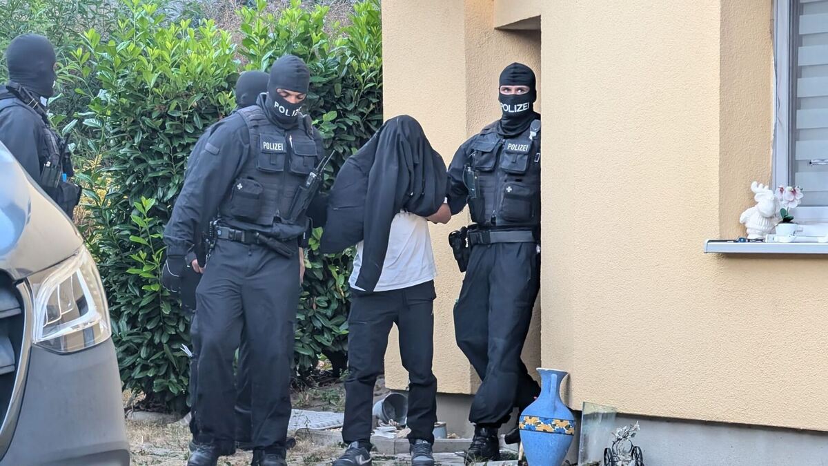 Bundesweite Schleuserrazzien