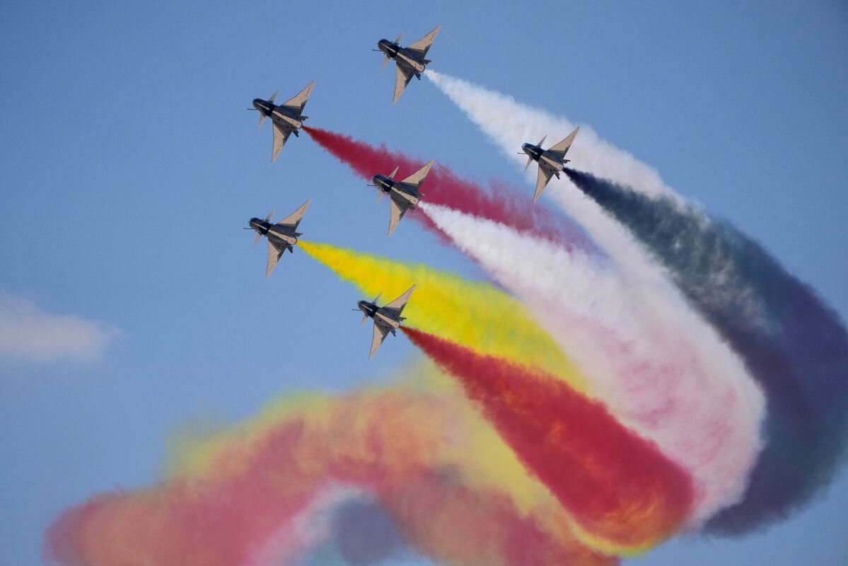 Internationale Luftfahrtausstellung in Ägypten Internationale Luftfahrtausstellung in Ägypten