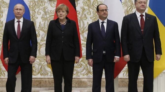 Russlands Präsident Wladimir Putin, Kanzlerin Angela Merkel, der französische Staatschef François Hollande und der ukrainisch