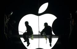 Um eine Job bei einem Apple-Zulieferer in Asien zu ergattern, bezahlten etliche Arbeiter horrende Vermittlungsgebühren. Foto:
