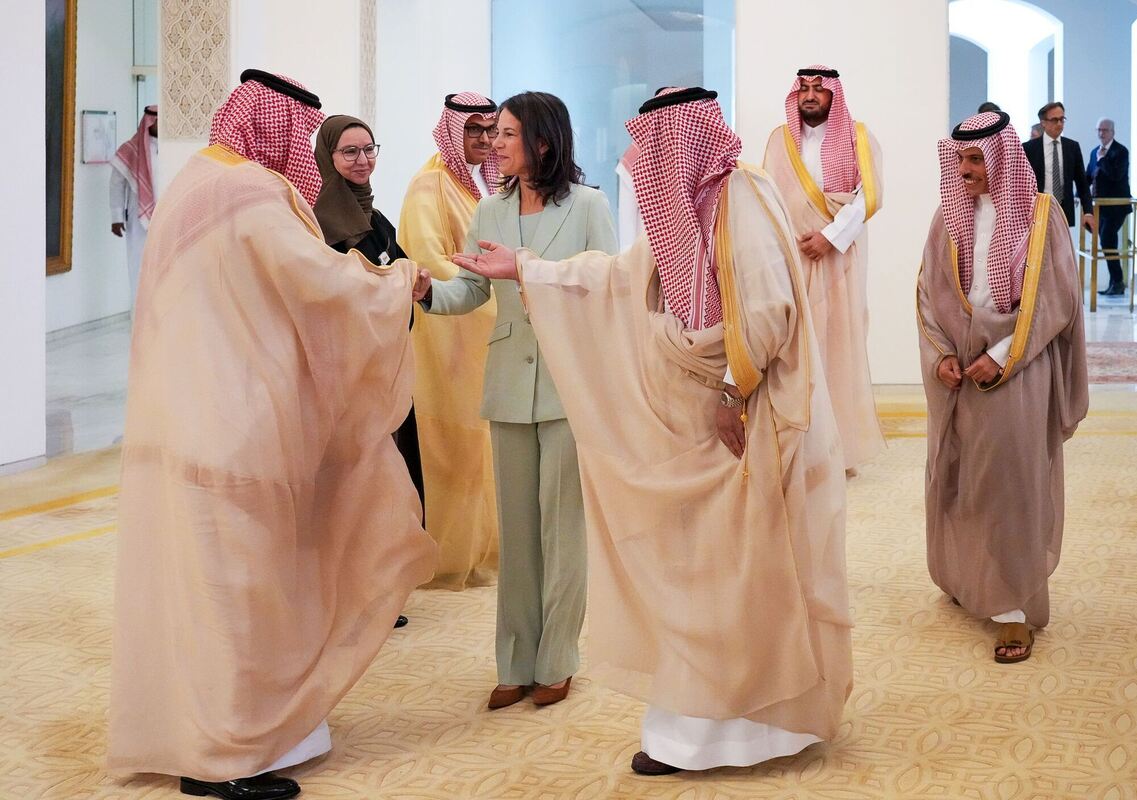 Außenministerin Baerbock reist nach Saudi-Arabien Außenministerin Baerbock reist nach Saudi-Arabien