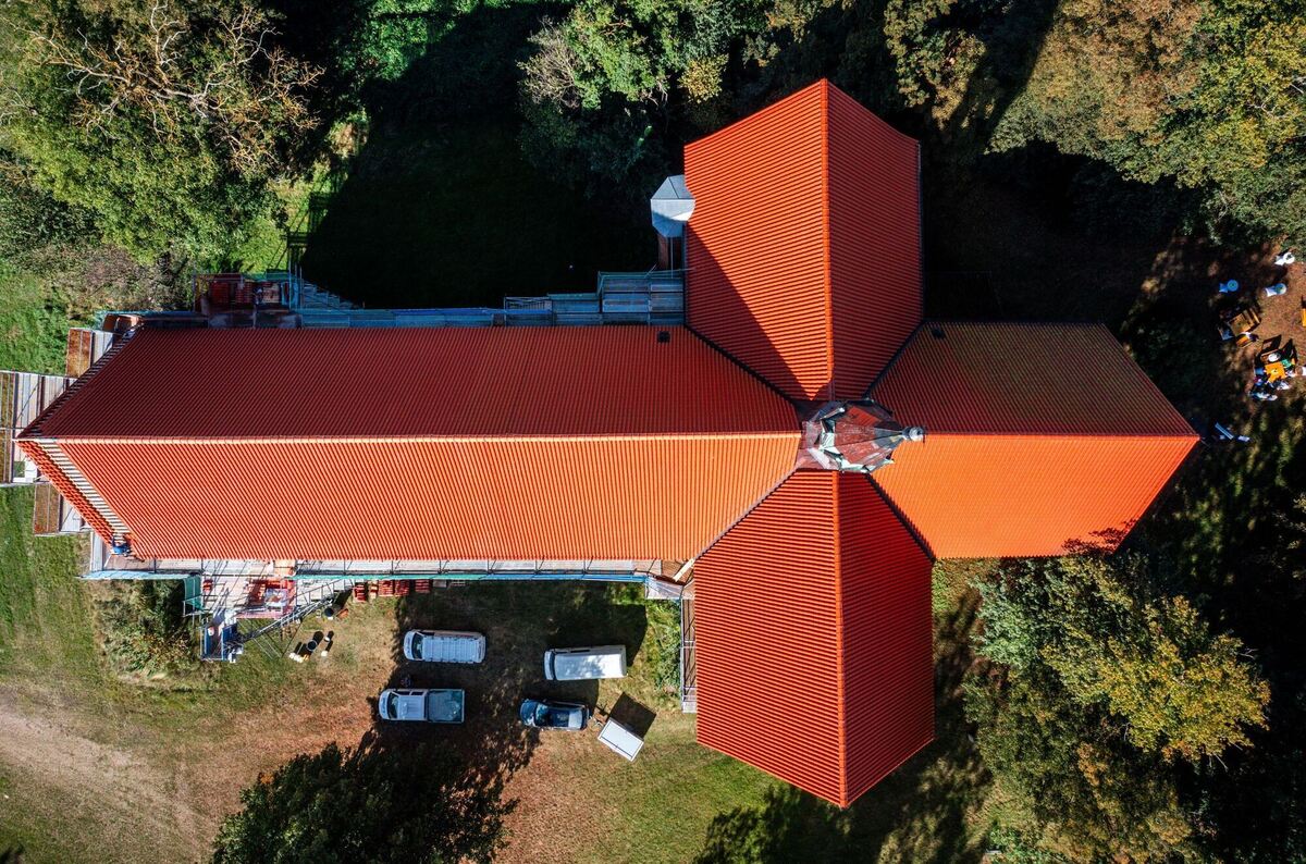 Abschluss der Bauarbeiten an der Klosterkirche Abschluss der Bauarbeiten an der Klosterkirche