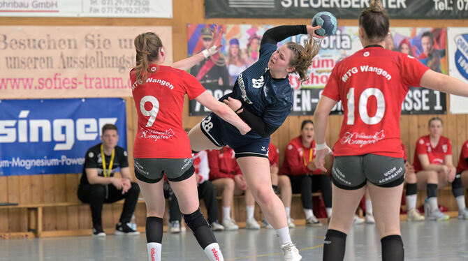 Sieben Mal erfolgreich: Nicole Huber von der SG Ober-/Unterhausen.  FOTO: BAUR