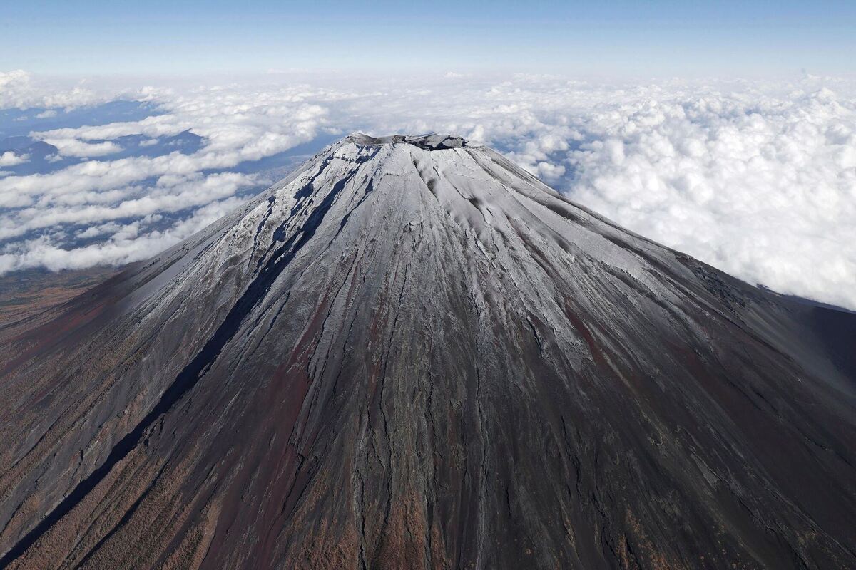 Schnee auf dem Berg Fuji in Japan