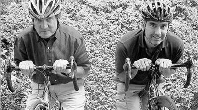 Stellen das Sportereignis des Jahres auf die Beine: Hauptamtsleiter Bernd Schönwälder (links) und Axel Schäfer.
GEA-FOTO: US