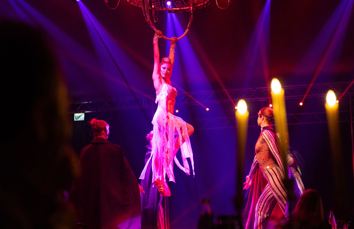 Showpalast_Tü_20_11_2024_Schanz_019